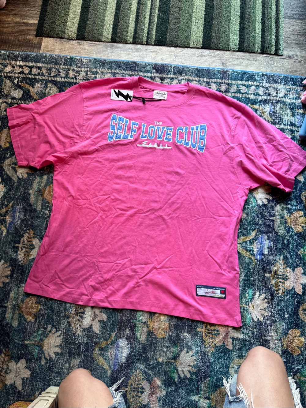 NWT Sabbi The Very Oversized Self Love Club Graphic Tee - Pink